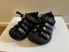 KEEN キッズサンダル ブラック・マルチカラー
