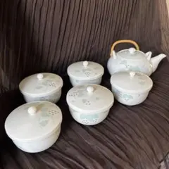 有田焼　蛍象嵌彫　『葡萄』 茶器揃