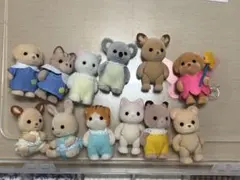 シルバニア　赤ちゃん12体　ケース付き