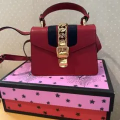 GUCCI シルヴィ ショルダーバッグ レッドae - メルカリ
