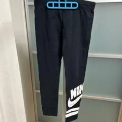 Item thumbnail for item 0afc85bf-322b-4e59-a2bc-b92f0f90a9f2