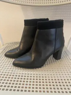 オゥバニスター 本革 ショートブーツ 黒