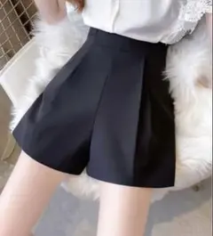 GRL タック入りハイウエストショートパンツ　at1276 ブラック