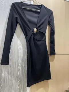 FASHION NOVA 黒 ミニワンピースファッションノバのサムネイル