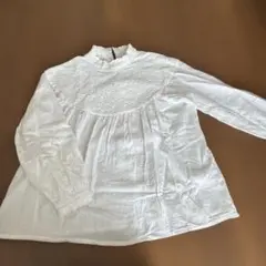 ホワイトフリルハイネックブラウス