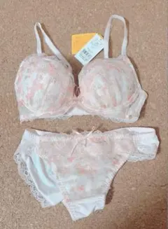 チュチュアンナ ブラジャー＆ショーツ ガーリー、セクシー、花柄リボン