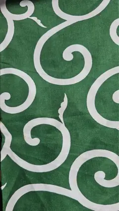 唐草模様　風呂敷　布　和風　和柄　手芸　綿　生地　ハンドメイド　緑　グリーン