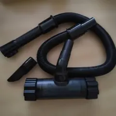 TOSHIBAトルネオ　掃除機用 布団クリーナーヘッド ホース付きのサムネイル