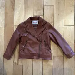 Item thumbnail for item fa8bdd85-e5f1-425e-9839-174a2cf3c7f9