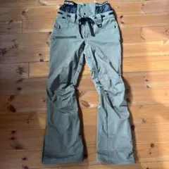 【美品】スノーウェア　BILLABONG