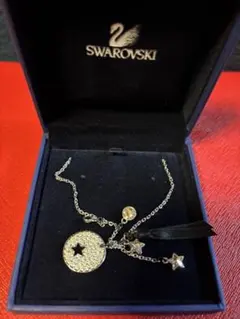 Swarovski 星型クリスタルネックレスのサムネイル