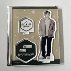 SEVENTEEN CAFE バーノン アクスタ