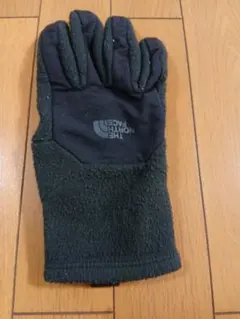 THE NORTH FACE ブラック手袋 Mサイズ 右手のみ