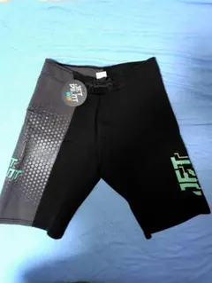 Item thumbnail for item f008d83f-f9a8-4a5c-9004-be3436817f65