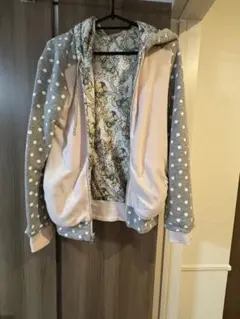 ScoLar ☆新品☆パーカー リバーシブル花柄 ドット柄