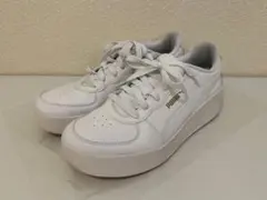 PUMA Skye Wedge 厚底スニーカー　ホワイト　24.5cm