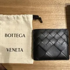 BOTTEGA VENETA 二つ折り財布 イントレチャート ブラック 日本限定のサムネイル