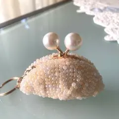 Item thumbnail for item dd9c6b30-6690-4782-b582-a75872881d4d