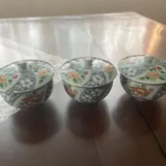 有田　西峰焼　蓋付き湯呑茶碗