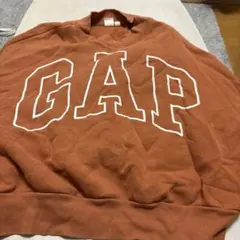 GAP オレンジ ロゴ スウェット　トレーナー