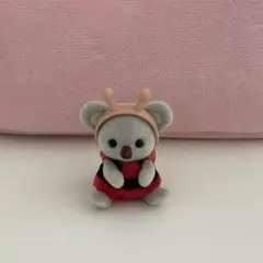 シルバニアファミリー　赤ちゃんの森であそぼシリーズ　コアラの赤ちゃん　てんとう虫