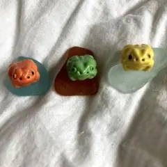 【新品】 陶器　カエル　置物　オブジェ　縁起物　３個セット
