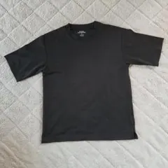 GU ブラック ショートスリーブ Tシャツ