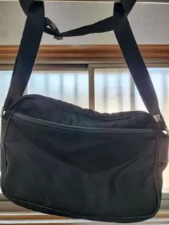 Item thumbnail for item 8543f6ee-e08a-4a21-b56c-3d47d0ff042b