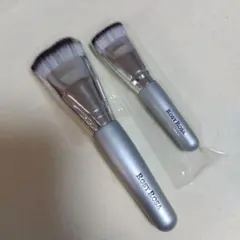 【ロージーローザ】マルチファンデブラシ　普通サイズ&プチサイズ　２本セット