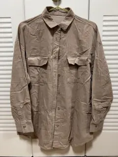 12/14am処分　GU ベージュ 長袖コーデュロイシャツ Sサイズ