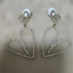 ゴールドハート型クリスタルピアス