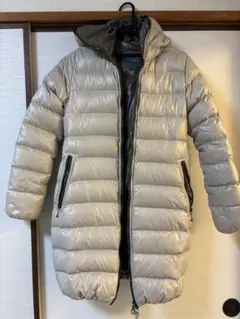 デュベティカ ダウンジャケット