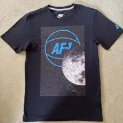 ナイキ レギュラーフィットTシャツ Sサイズ