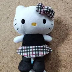 Hello Kitty ぬいぐるみ チェック柄リボン - メルカリ