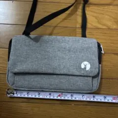 も*ょ様 キャプテンスタッグロコマーク　グレー ショルダーバッグ サコッシュのサムネイル