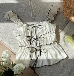 Shein リボン キャミソール クリーム色 フリル