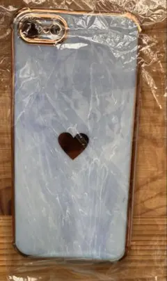 iPhone8用ケース 淡い水色と白のグラデーション