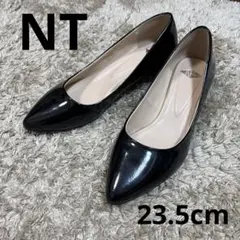 ☆SALE☆美品 NT ナンバートゥエンティワン パンプス エナメル23.5cmのサムネイル