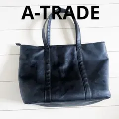 LHP A-TRADEの黒い合成皮革トートバッグ