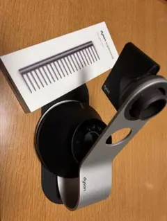 Dyson click-in battery + charging stem - メルカリ