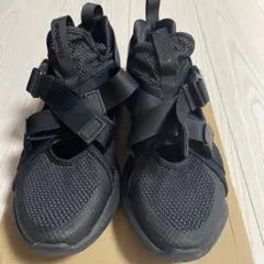 Item thumbnail for item fcbc10d9-eee5-4662-a96c-9f0dfa46dcf2