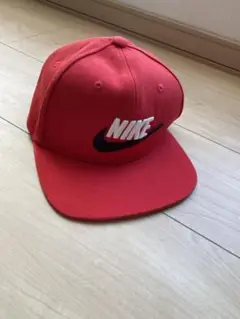 Nike レッド キャップ