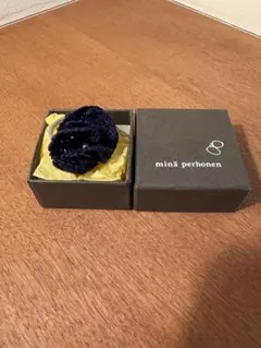 minä perhonen ネイビー 花モチーフリング