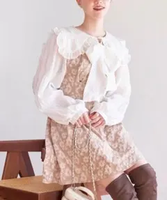 【TITTY&CO.】 フラワージャガードフリルカラー長袖ワンピース