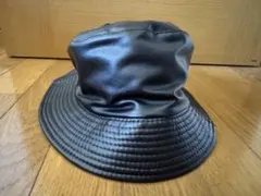 SHEIN合成皮革 黒 バケットハット