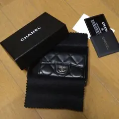 CHANEL　マトラッセラムスキン　6連キーケース
