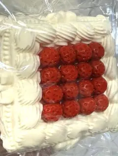Pomulab 苺ホールケーキ ストロベリーケーキ