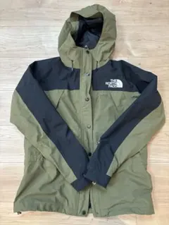 The North Face フード付きジャケット オリーブグリーン