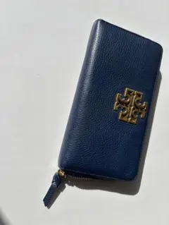 ネイビーブルー レザー 長財布　トリーバーチ