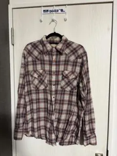 Lee チェックシャツ チェック柄　リー　薄手シャツ　Lサイズ　赤白のサムネイル